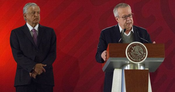 Ministro de Hacienda de México renuncia por discrepancias con AMLO