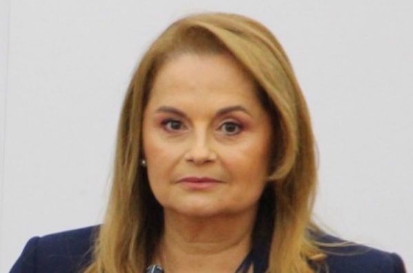 Alma Mendez asegura que no es candidata del vicepresidente Velázquez