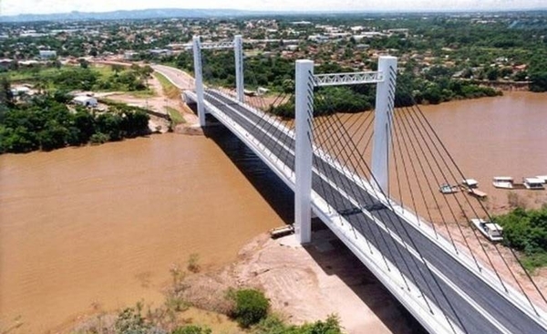 HOY / Licitan el tercer puente con Brasil: US$ 75 millones puesto por Itaipú, acabará en 2023