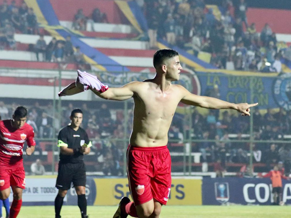 Fernando de la Mora reacciona a tiempo y avanza en la Copa Paraguay