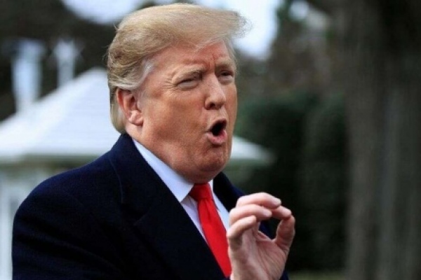 Trump llama al embajador británico "chiflado, estúpido e imbécil pomposo" » Ñanduti