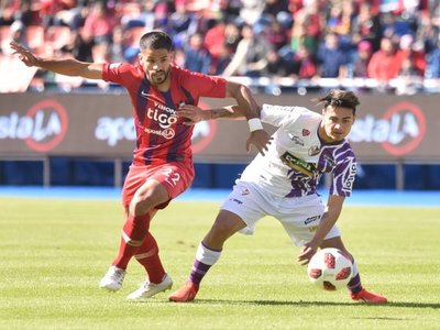 El DT Russo prueba la base en Cerro Porteño