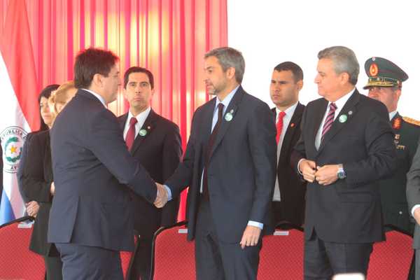 Ejecutivo crea la Dirección Nacional de Defensa Animal y nombra a su titular | .::Agencia IP::.