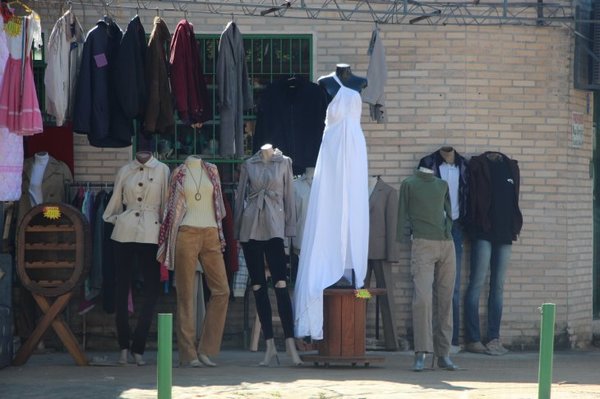 ¡Desastre ko Marito!: la gente vende hasta su vestido de novia