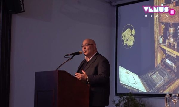 Conferencia sobre Política es presentada por El Club de Ejecutivos