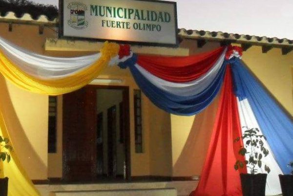 Fiscalía allana la Municipalidad de Fuerte Olimpo