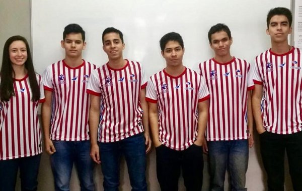 Yacyreta costeará gastos de jóvenes paraguayos que participaran en olimpiadas de matemáticas en el Reino Unido