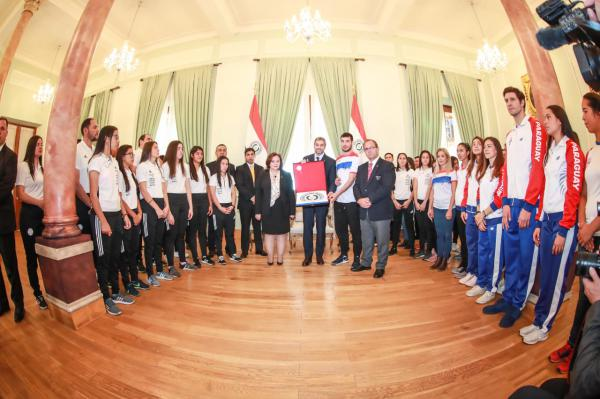 Mario Abdo sostiene que el ejercicio de una competencia sana transformará el espíritu del Paraguay - Radio 1000 AM