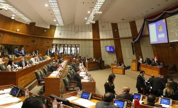 HOY / Sancionan ley de reforma tributaria