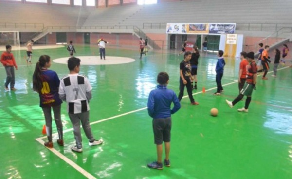 División de Deportes organiza Fiesta de San Juan para recaudar fondos