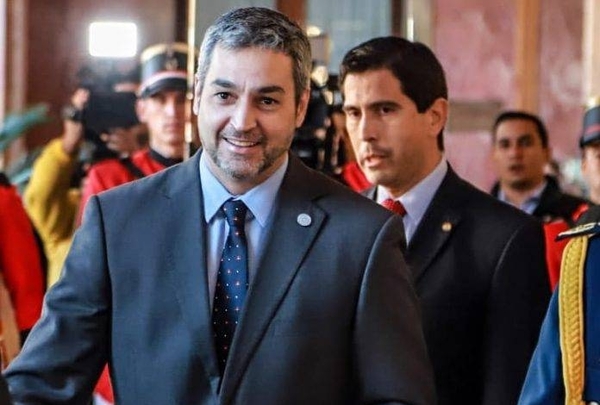 HOY / Abdo vetará ley jubilatoria de odontologos y bioquímicos y atacará jubilación médica