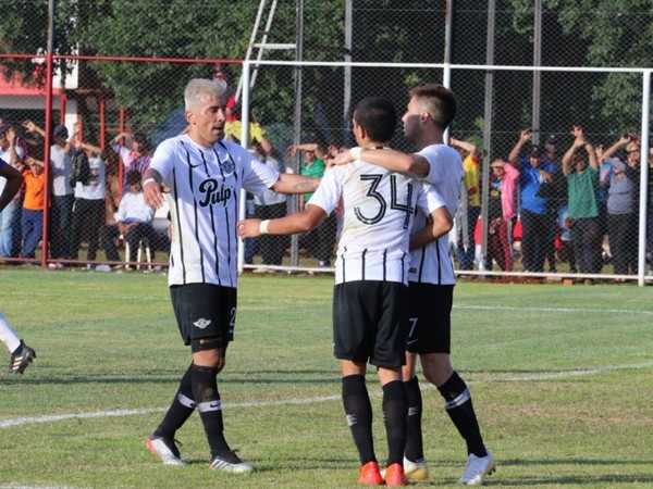 Libertad entró en calor y cumplió con la lógica  - Radio 1000 AM