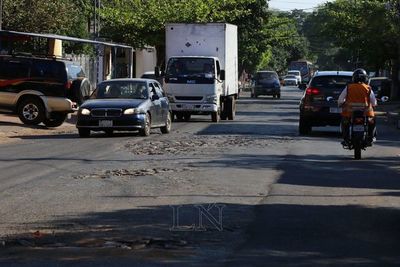 Muncipalidad de Asunción afirma que cerró 16.981 baches este año