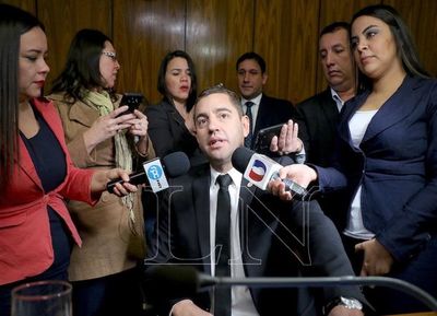 Pedro Alliana elimina direcciones y secretarías creadas por Cuevas