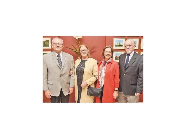 Recepción en homenaje a cónsul