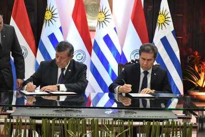 Paraguay y Uruguay acuerdan ampliar el intercambio comercial, las cadenas productivas e inversiones | .::Agencia IP::.