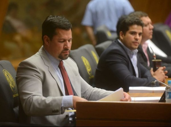 Diputados de Añetete celebraron el retorno del "compañero y colega" Quintana » Ñanduti
