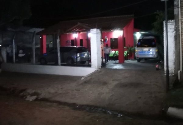 Denuncian a empleada por robo de G. 12 millones