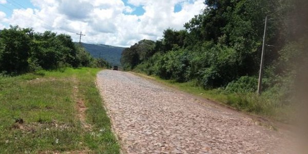 VIOLENTO ASALTO A REPARTIDORES EN CAMINO VECINAL DE ITAPÚA POTY.