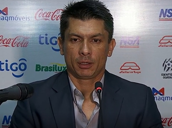 Gustavo Florentín dirigirá en el fútbol chileno