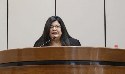 Senado elige a Carolina Llanes como nueva ministra de la Corte - Digital Misiones