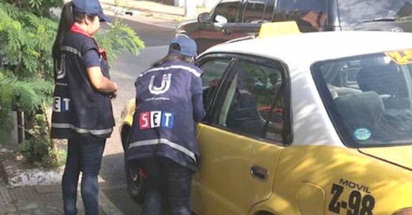 SET realizó vicheo sorpresa a varias  paradas de taxi