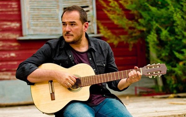 Ismael Serrano canta en Asunción