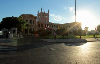 Seguiría el ambiente cálido a caluroso y sin lluvias » Ñanduti