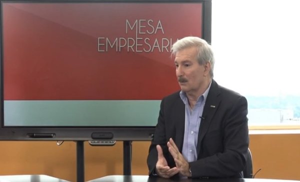 “Debemos pensar en industrializar la materia prima”