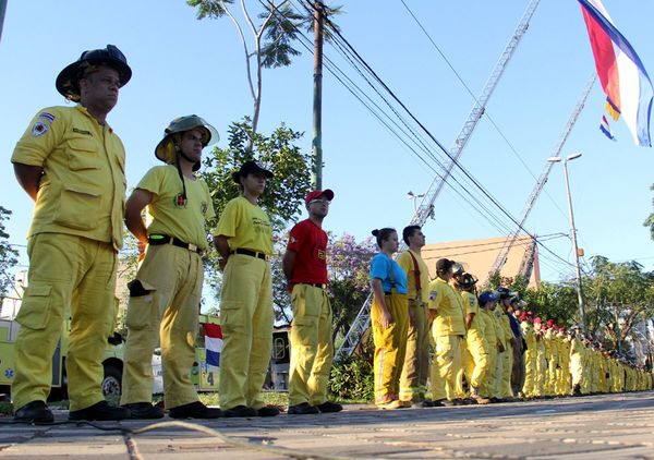 Proponen otorgar protección integral a bomberos voluntarios