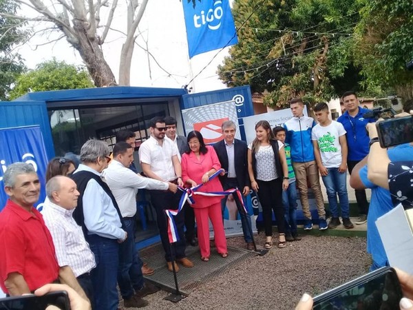 Tigo y Conatel inauguran telecentro en Santa Elena - Radio 1000 AM