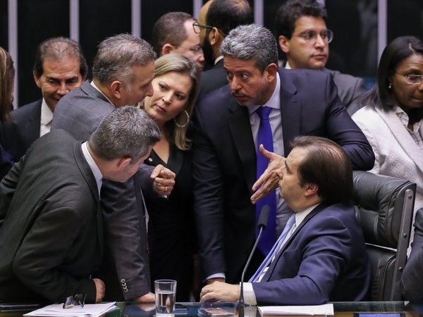 La reforma de pensiones en Brasil queda para agosto