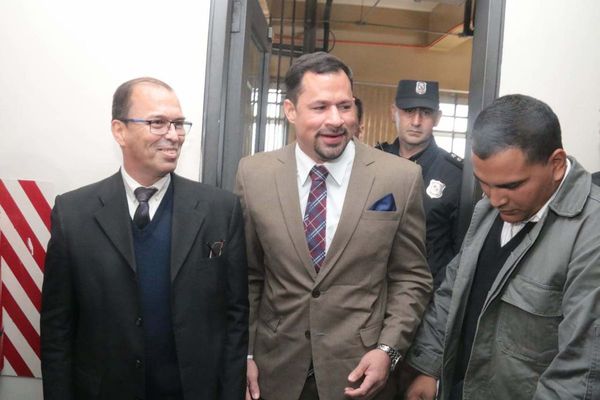 Jueza reconoce error al otorgar libertad ambulatoria a Quintana