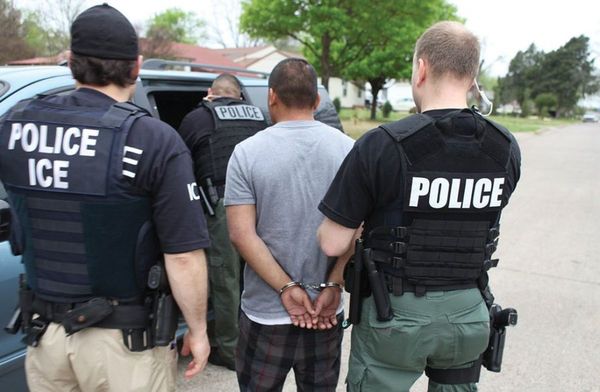 D. Trump confirma operación para deportar migrantes el fin de semana