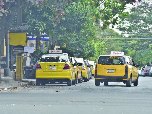Ordenanza convierte paradas de taxis en herencia