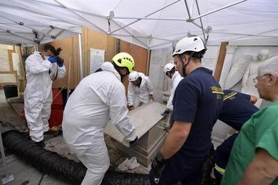 El Vaticano examinará dos osarios en búsqueda de restos de las tumbas vacías | .::Agencia IP::.