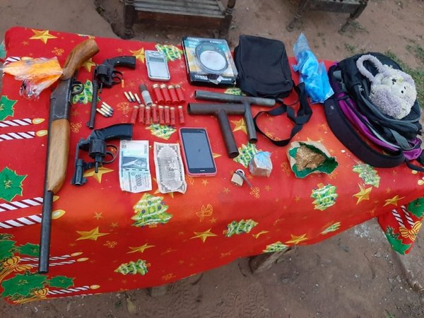 Detienen a cinco sindicados como microtraficantes en Ñemby