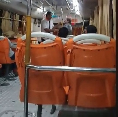 Chofer piropeador bajó bruscamente a una pasajera que le reclamó | San Lorenzo Py
