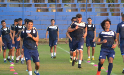 HOY / Dos que necesitan corregir rumbos cierran jornada en Villa Elisa
