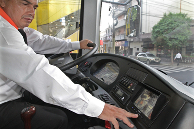 Autorizan cesión de bus híbrido a empresa para prestar servicio a usuarios » Ñanduti
