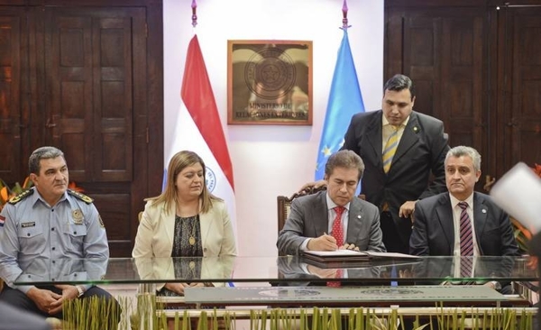 HOY / Paraguay adopta modelo europeo en lucha contra lavado y crimen organizado