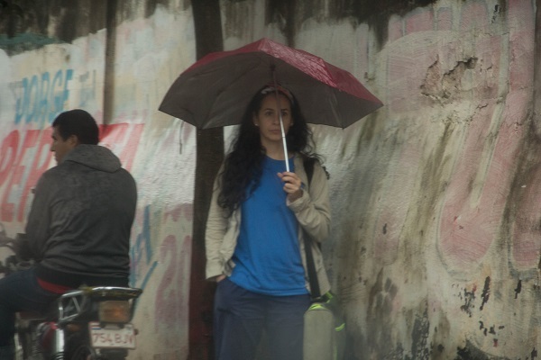 Anuncian jornada fría y con lluvias para este domingo