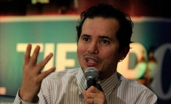 HOY / John Leguizamo: los estereotipos en Hollywood desaparecen con latinos más fuertes