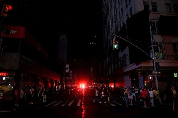 Gigantesco apagón dejó parte de Manhattan a oscuras por horas