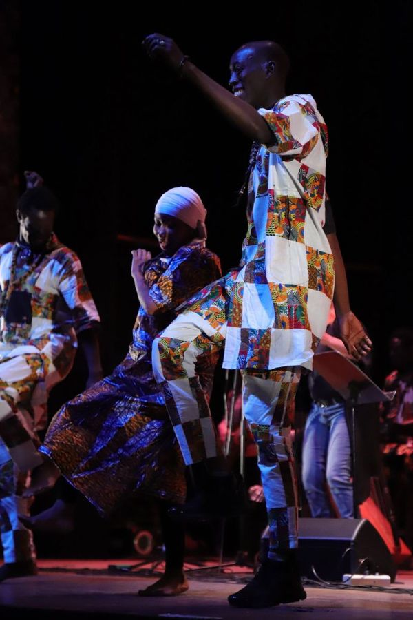 Africa en la Costanera - Música - ABC Color