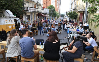 Una edición más de “Feria + Jazz a la calle” este domingo » Ñanduti