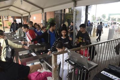 Casi 200.000 personas ya visitaron la Expo - Nacionales - ABC Color