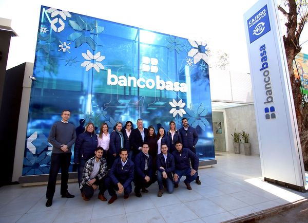 Basa fue elegido como el mejor stand de la Expo