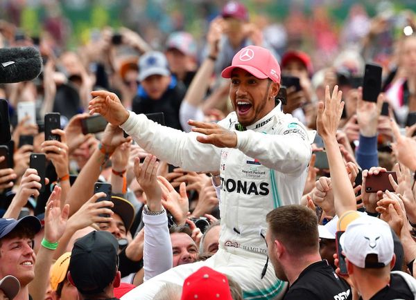 Hamilton sella un récord de victorias en casa