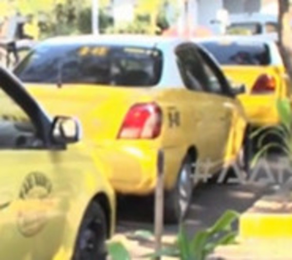 ¿Qué pasa si le preguntás a un taxista que muestre su factura? - Paraguay.com